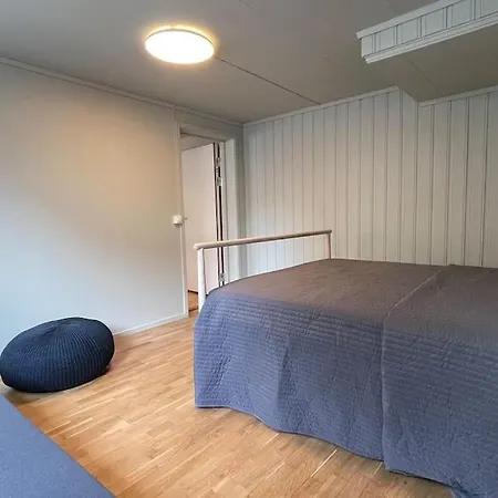 Ledaal Place 1 By アパート